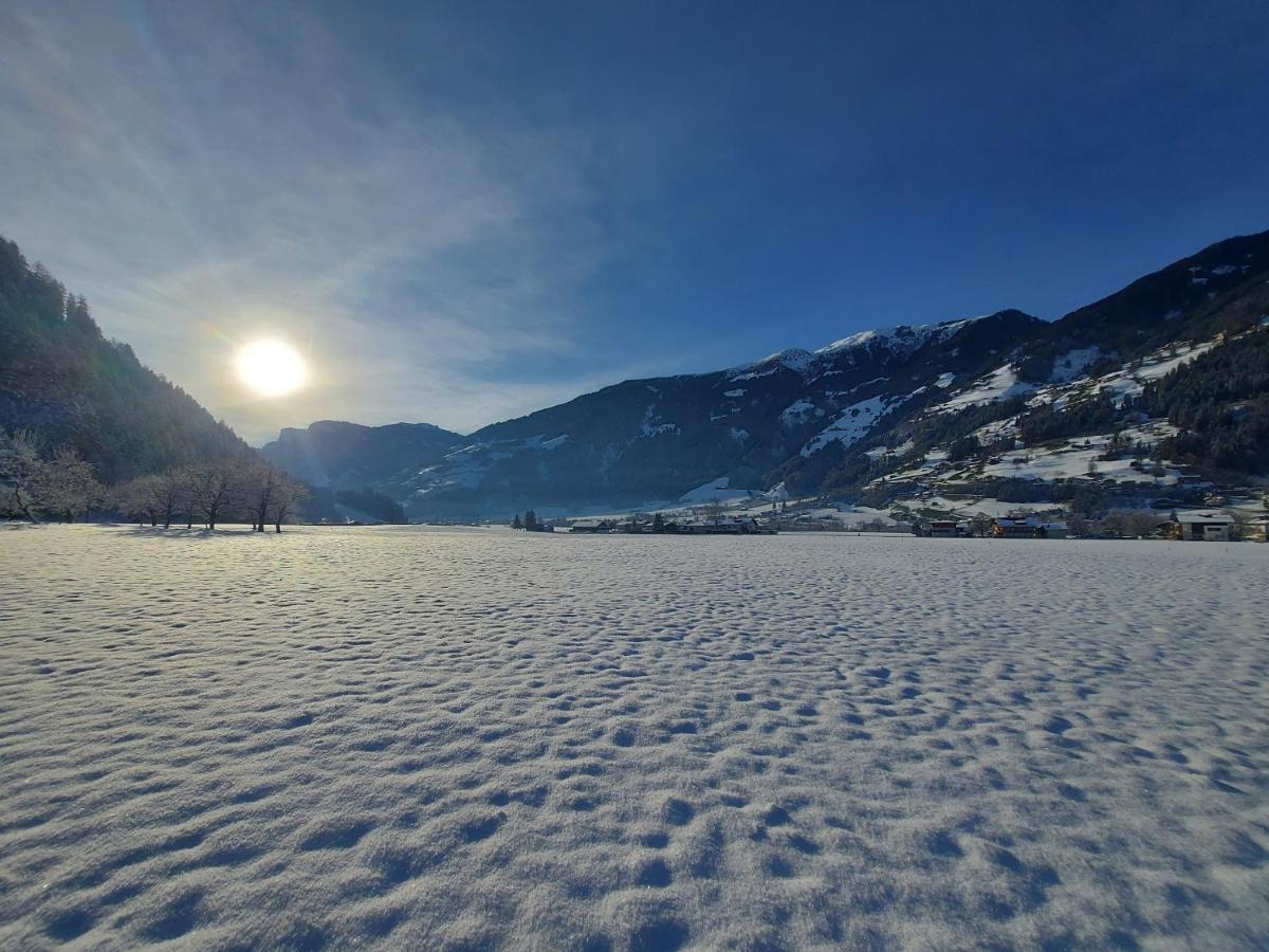 Alpenzeit Zillertal Apartments Zell am Ziller Extérieur photo