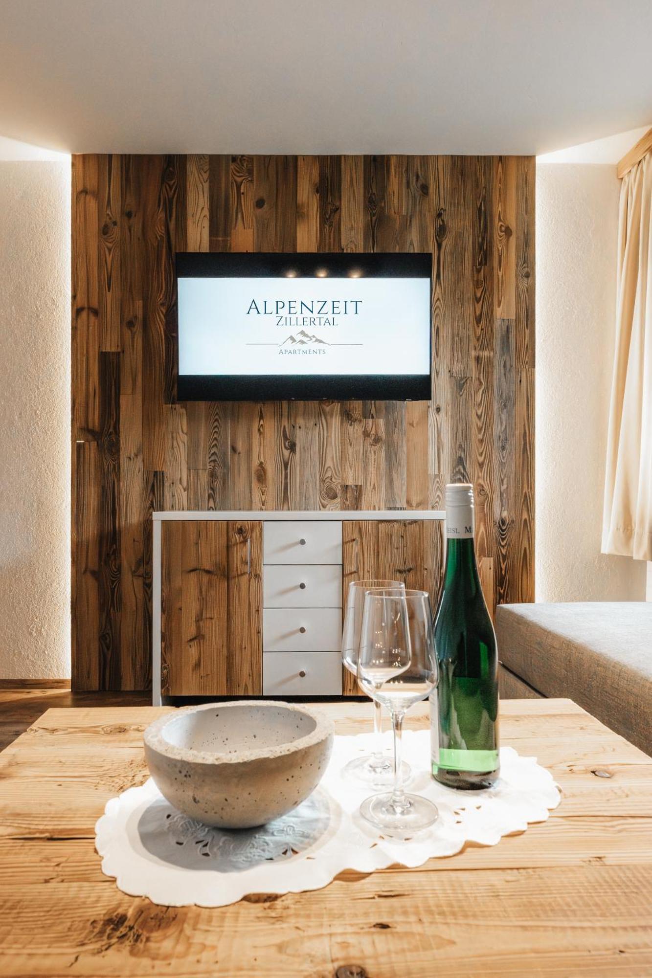 Alpenzeit Zillertal Apartments Zell am Ziller Extérieur photo