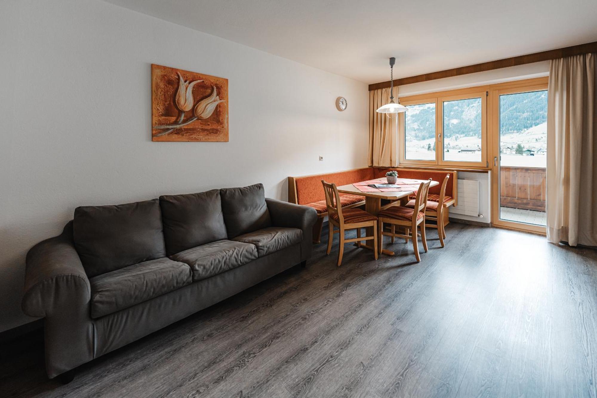 Alpenzeit Zillertal Apartments Zell am Ziller Chambre photo